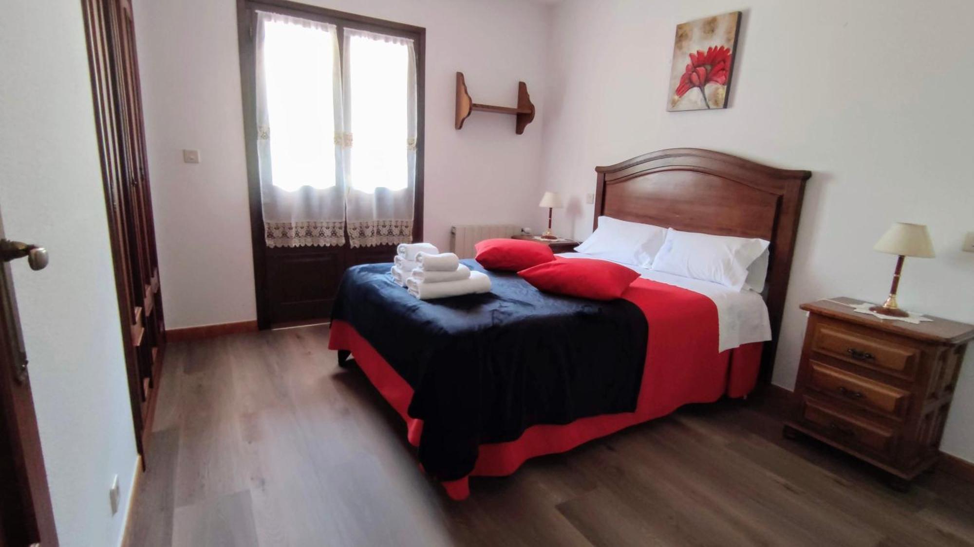 Apartamentos Rurales La Tabla Country house